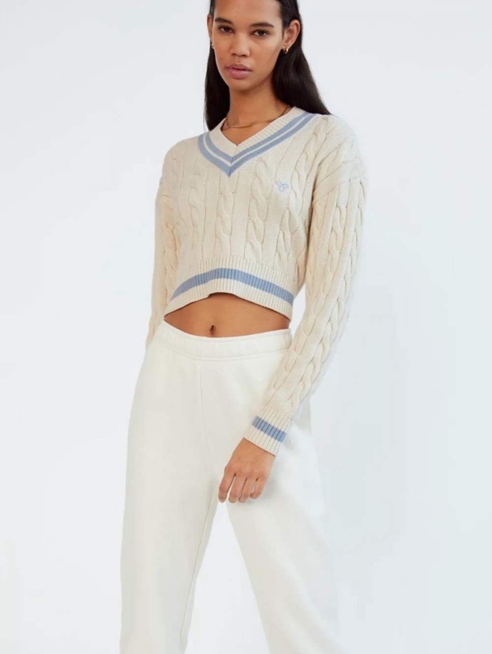 Aritzia Tna Clay Cotton Cable Knit Cropped V-Neck Sweater - Picture 10 of 12